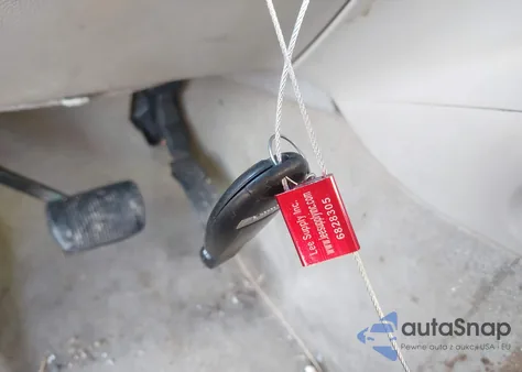 2011 Jeep Grand Cherokee Laredo из США, поврежденный, VIN 1J4RR4GGXBC552608